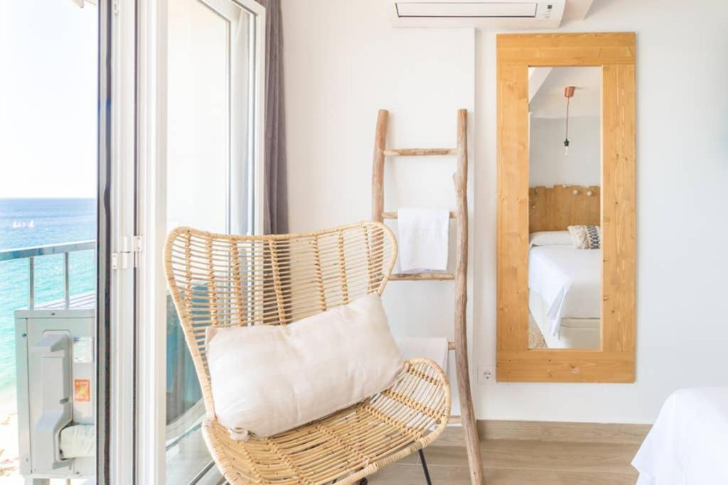 Coconut Beach Boutique Studio Platja d'Aro Exterior photo